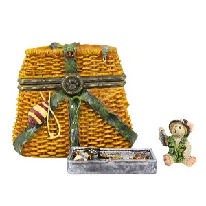 Boyds Bears 1.75 In Opie's Creel Basket With Minnow Mcnibble Treasure Box Fish Figurines - 1 of 3
