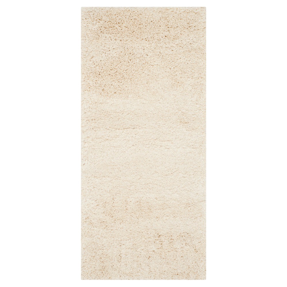2'3inx7' Quincy Rug Ivory - Safavieh