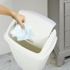 LunaLulinlk White 13 Gallon Kitchen Trash Can, Plastic Swivel Top Trash Can - 4 of 4