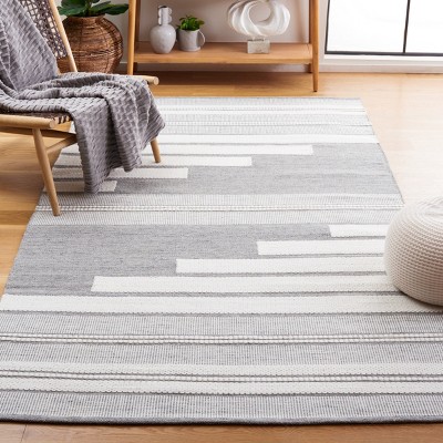 Ivory and Grey Rectangular Handmade Wool Rug, 5' x 8'
