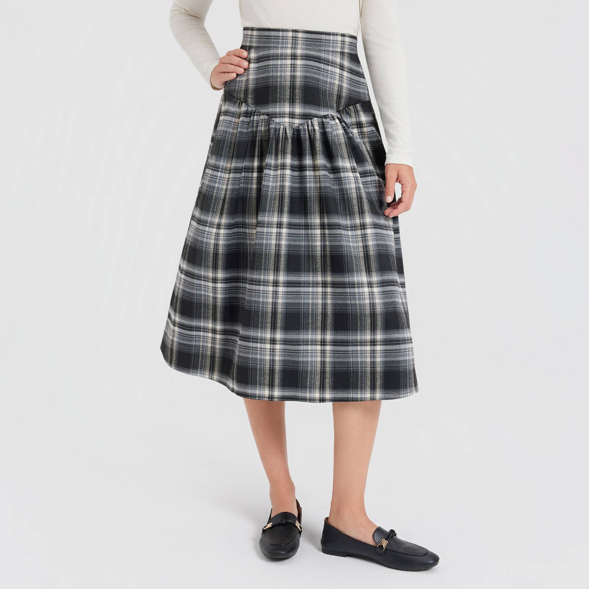 Women's Corduroy Dropped Waist Full Skirt - Universal Thread™ Black Plaid S