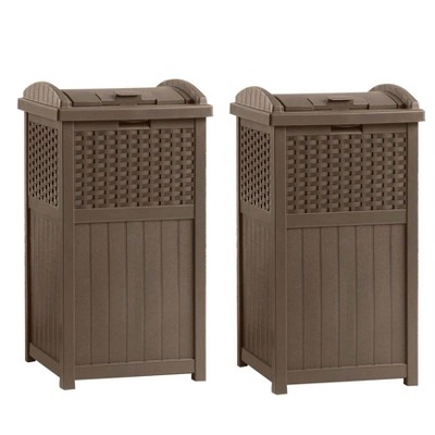 Suncast Plastic Trash Hideaway 30 Gallon Brown Outdoor Trash Can with Lid,  Suitable for Patios, Decks and Backyards