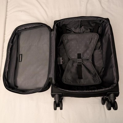 SWISSGEAR Zurich Softside Carry On Spinner Wheels Suitcase - Green