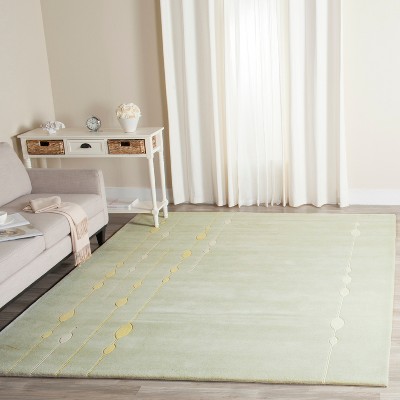 Soho Light Green Hand-Tufted Wool and Viscose Area Rug