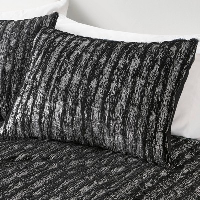 King Black and Silver Reversible Faux Fur Comforter Set