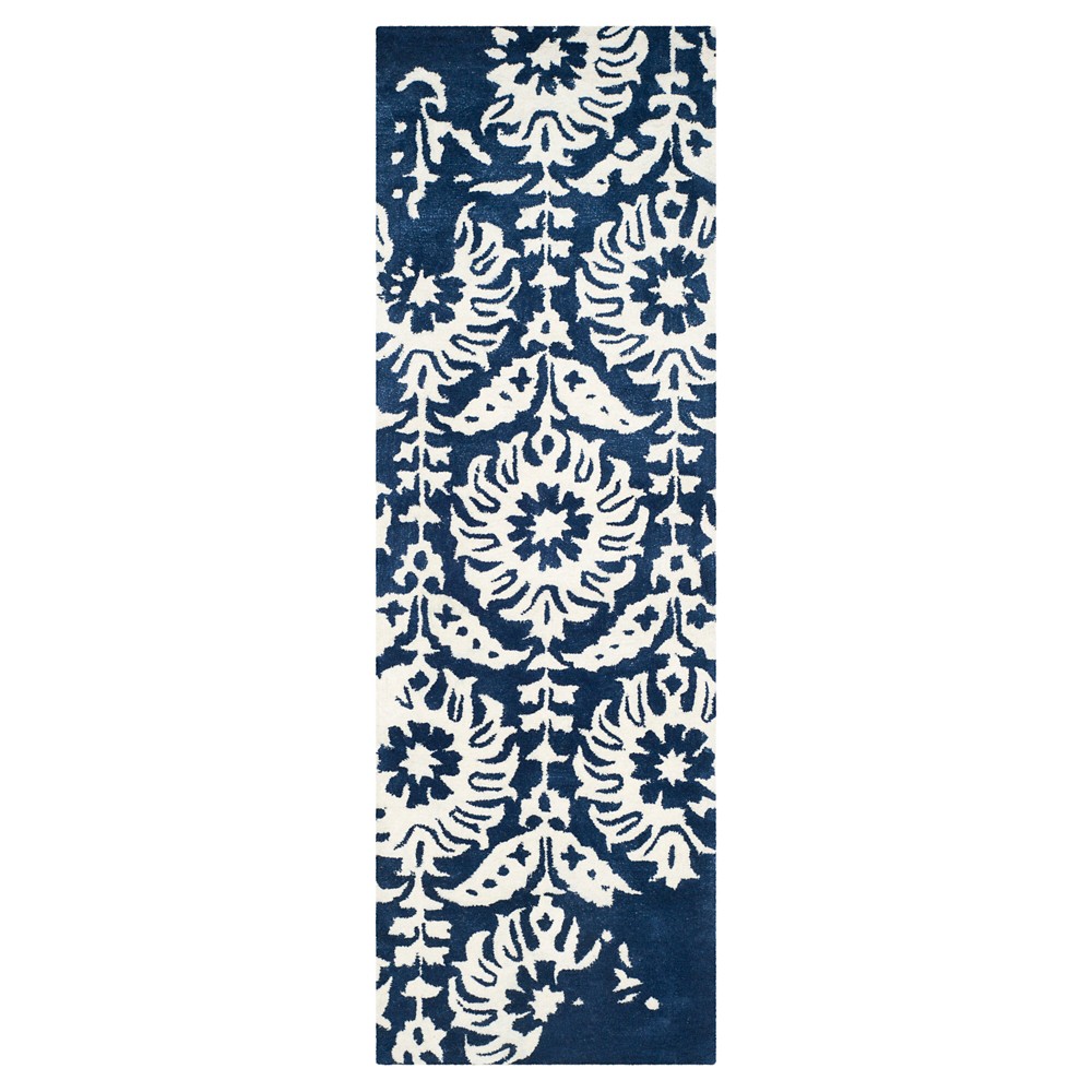 Bella Rug - Navy/Ivory - (2'3inx7') - Safavieh