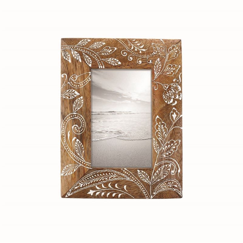 Natural Wood 4 x 6 inch Floral Pattern Decorative Wood Picture Frame - Foreside Home & Garden, 1 of 5