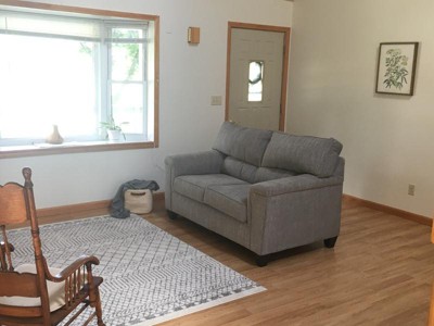 Guest review image 2 of 3, zoom in