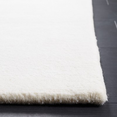 Ivory Elegance 5' Square Hand-Tufted Wool & Silk Area Rug