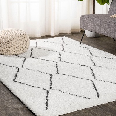 Catala Moroccan Diamond Shag Indoor Area Rug - JONATHAN Y
