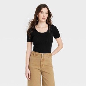 Women's Slim Fit Short Sleeve Scoop Neck T-Shirt - Universal Thread™ - 1 of 3