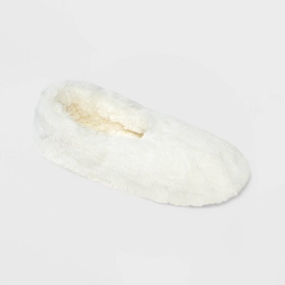 Women's Faux Fur Cozy Pull-On Slipper Socks - Black M/L