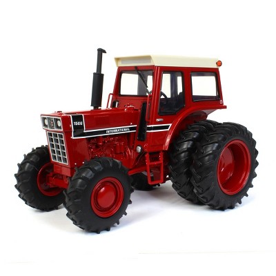 1/16 Prestige Series International Harvester 1566 Cab MFD with Duals 44218