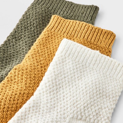 Women's Textured Stitch 3pk Ankle Socks - Universal Thread' 4-10 - image 3