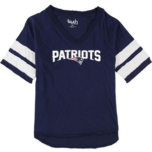 Touch by G-III Womens New England Patriots Graphic T-Shirt - 1 of 2