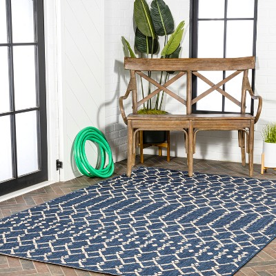 Boho-Chic Moroccan Geometric Black and Gray 8' x 10' Outdoor Area Rug