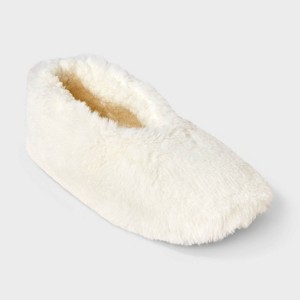 Women's Plush Faux Fur Cozy Slipper Socks with Slip Resistant Soles - Auden™ - 1 of 4