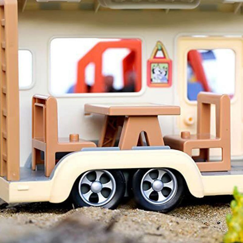Moose Toys Bluey Caravan Adventure Playset | Includes Jean Luc Figure, 4 of 6