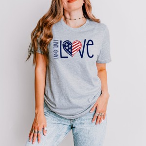 Simply Sage Market Land That I Love Heart Short Sleeve Tee - M - Heather Grey - 1 of 4