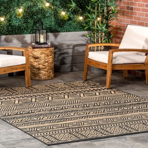 Nuloom Abbey Striped Indoor/Outdoor Area Rug - 1 of 4
