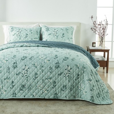 Reversible Winter Floral Quilt Set - Great Bay Home