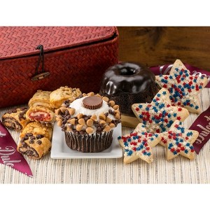 Dulcet Gift Baskets Grand Patriotic Sampler Gift Set - 1 of 4