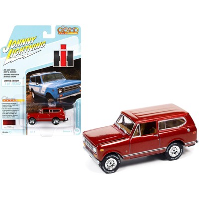 1979 International Scout II Custom Maroon Met. Classic Gold Collection Ltd Ed 10342 pcs 1/64 Diecast Model Car Johnny Lightning