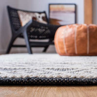 Natura 3' x 5' Ivory and Black Wool Area Rug