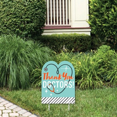 Big Dot of Happiness Thank You Doctors - Outdoor Lawn Sign - Doctor Appreciation Week Yard Sign - 1 Piece