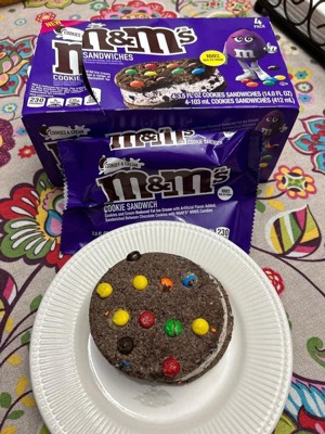 On Second Scoop: Ice Cream Reviews: Classic M&M's Cookie Sandwiches