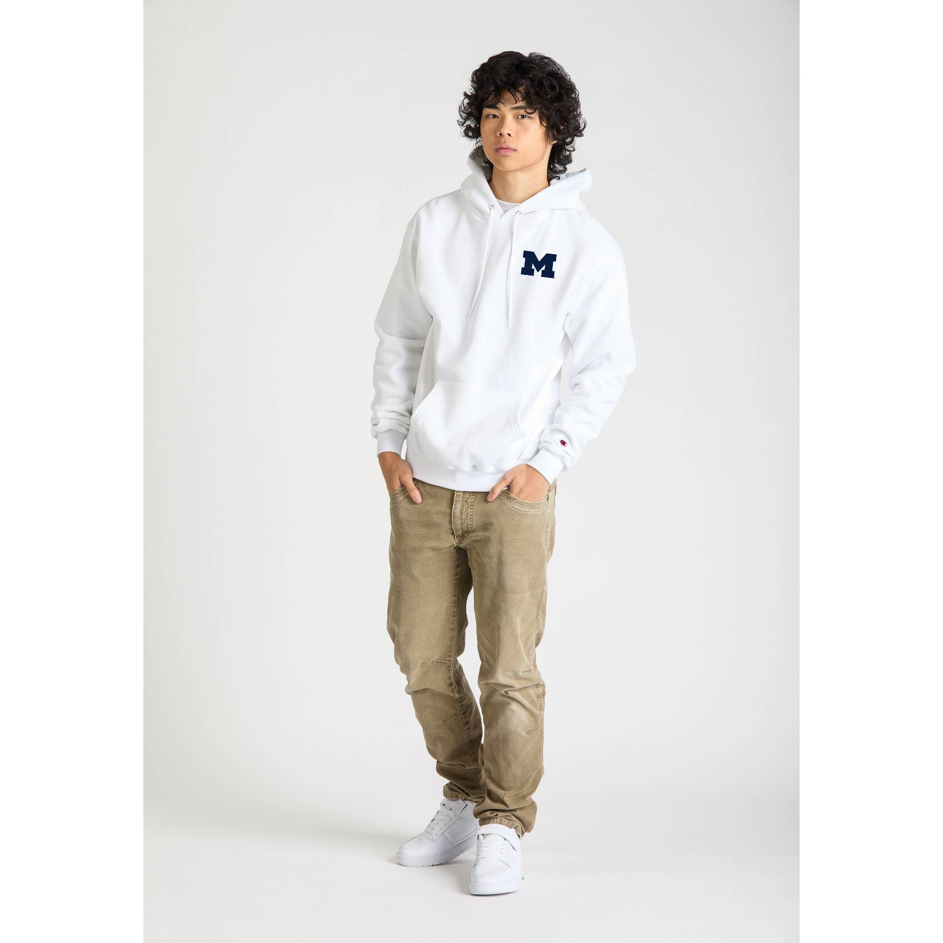 NCAA Michigan Wolverines Men's Champion White Hooded Sweatshirt - M