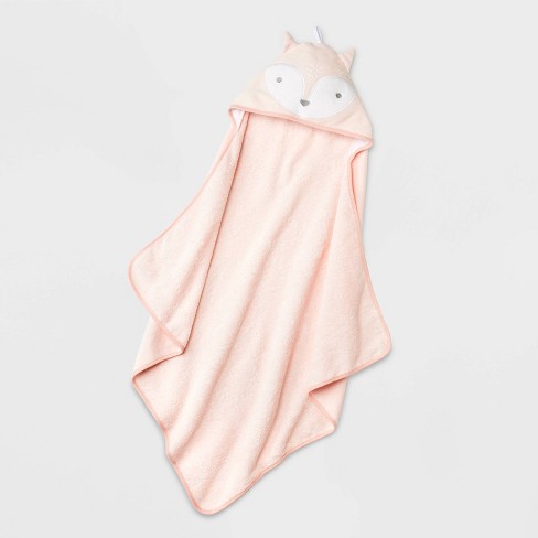 Hooded towels target new arrivals