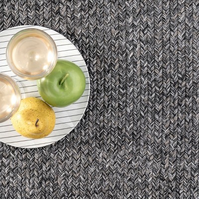Charcoal Gray Round Braided Synthetic Indoor/Outdoor Rug