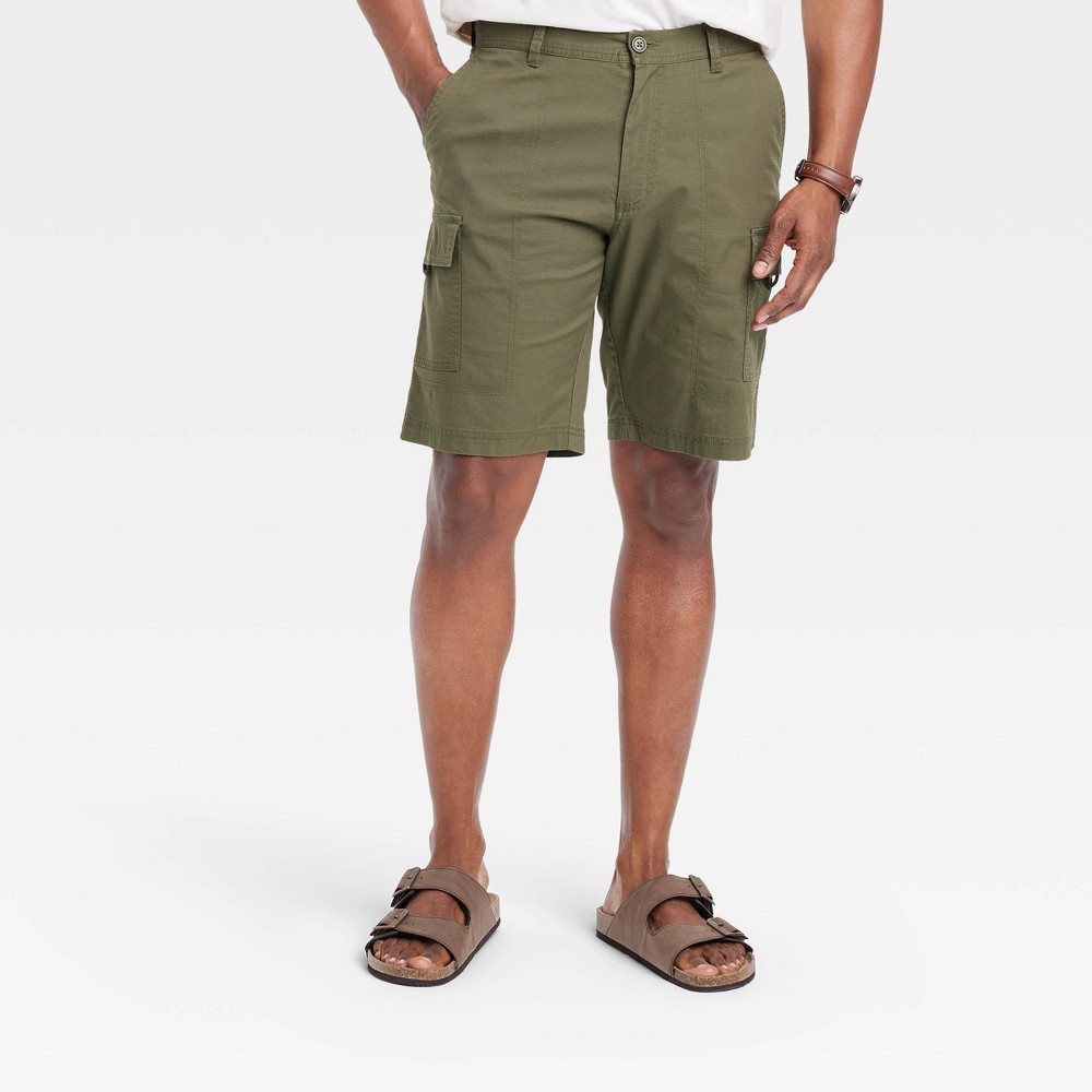 case of 6 Men's 9.5" Utility Cargo Shorts - Goodfellow & Co Green 40