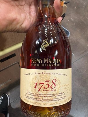 Guest review image 1 of 3, zoom in