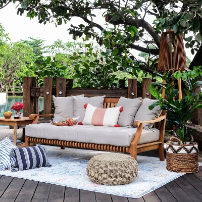 Outdoor daybed hotsell with cushions