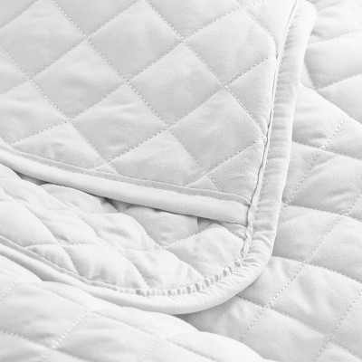 White Twin Microfiber Diamond Stitched Quilt Set