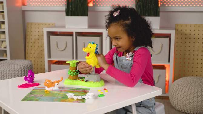 Play-Doh Growin&#39; Mane Lion and Friends, 2 of 10, play video