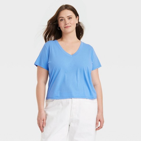 Women's Shrunken Short Sleeve V-Neck T-Shirt - Universal Thread™ Blue 1X