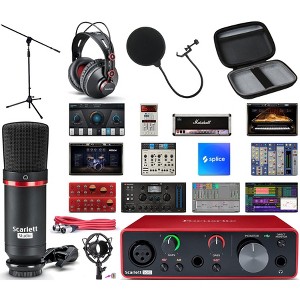 Focusrite Scarlett Solo Studio 3rd Gen USB-C Bundle with CM25