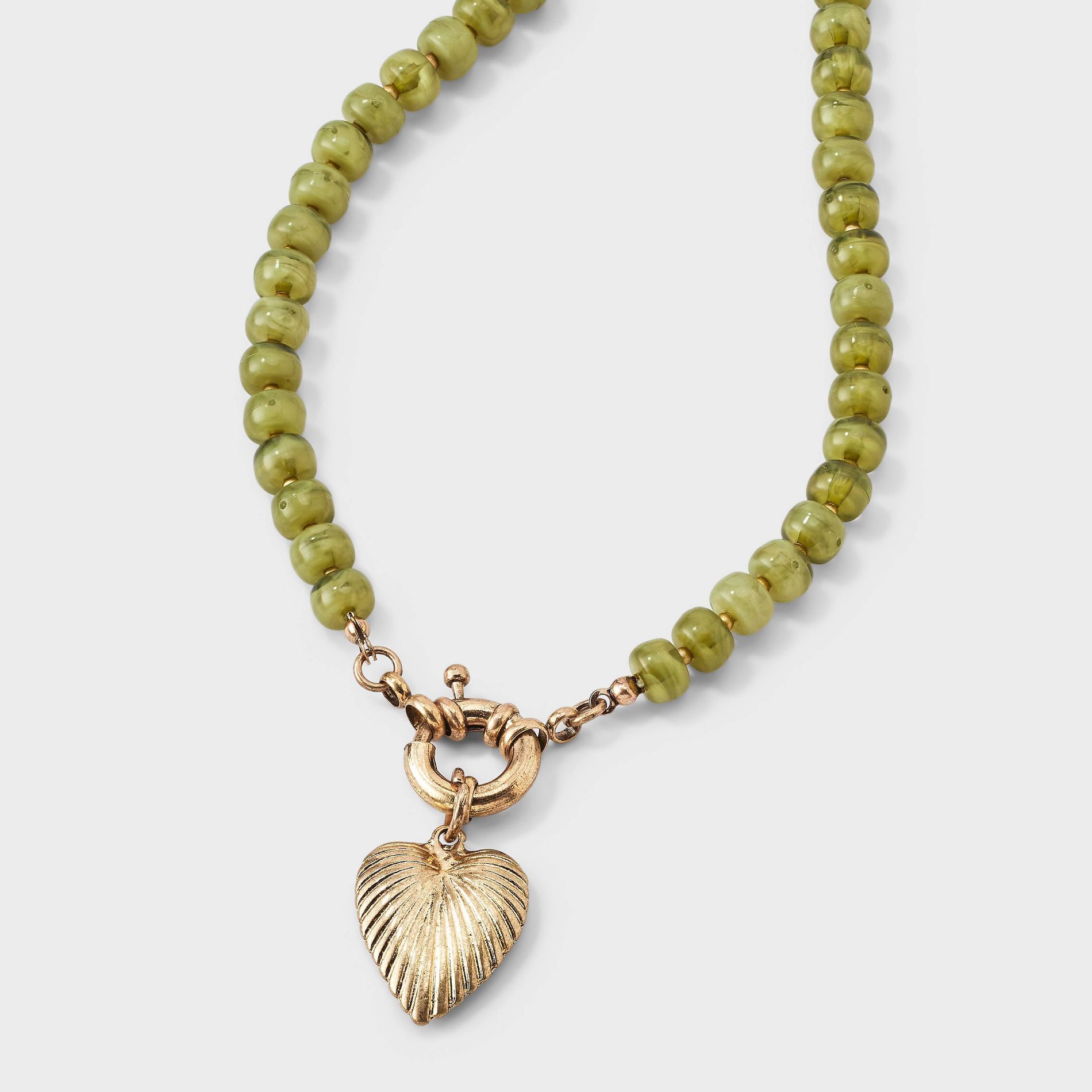 Acrylic Marble Bead & Ribbed Heart Pendant Necklace - Universal Thread™ Green