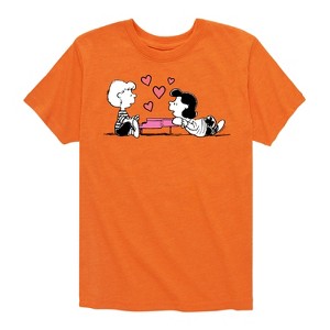Boys' - Peanuts - Lucy And Schroeder Heart Thoughts Short Sleeve Graphic T-Shirt - 1 of 4