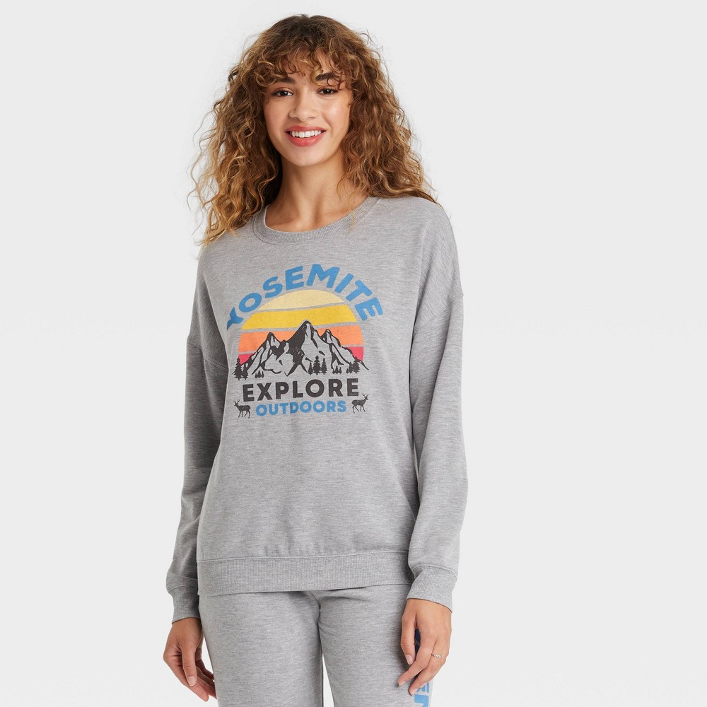 size small Women's Yosemite Graphic Sweatshirt - Gray 