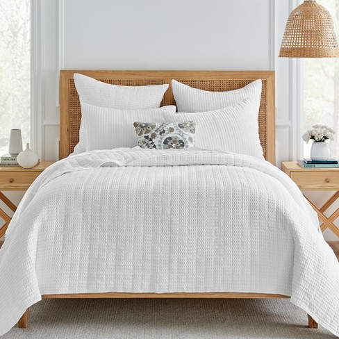 White quilted hotsell king pillow shams