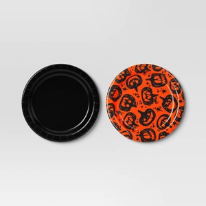 Jack Toss Disposable Snack Plates 7" - 20ct - Hyde and EEK! Boutique™ - 1 of 3