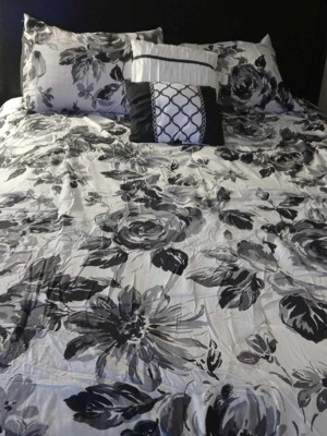 Dorsey King/California King Floral Print Comforter Set Black & White