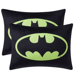 Batman Kids Bed Pillow Pack w/ Removable Pillowcase - 1 of 4