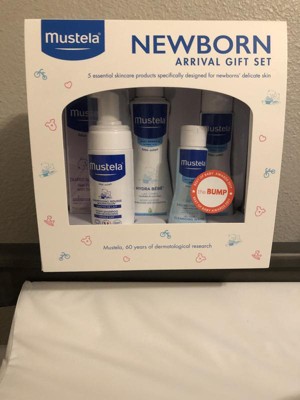 Buy Mustela Newborn Arrival Gift Set, Baby Bathtime & Skin Care Essentials,  5 Items -- ANB Baby