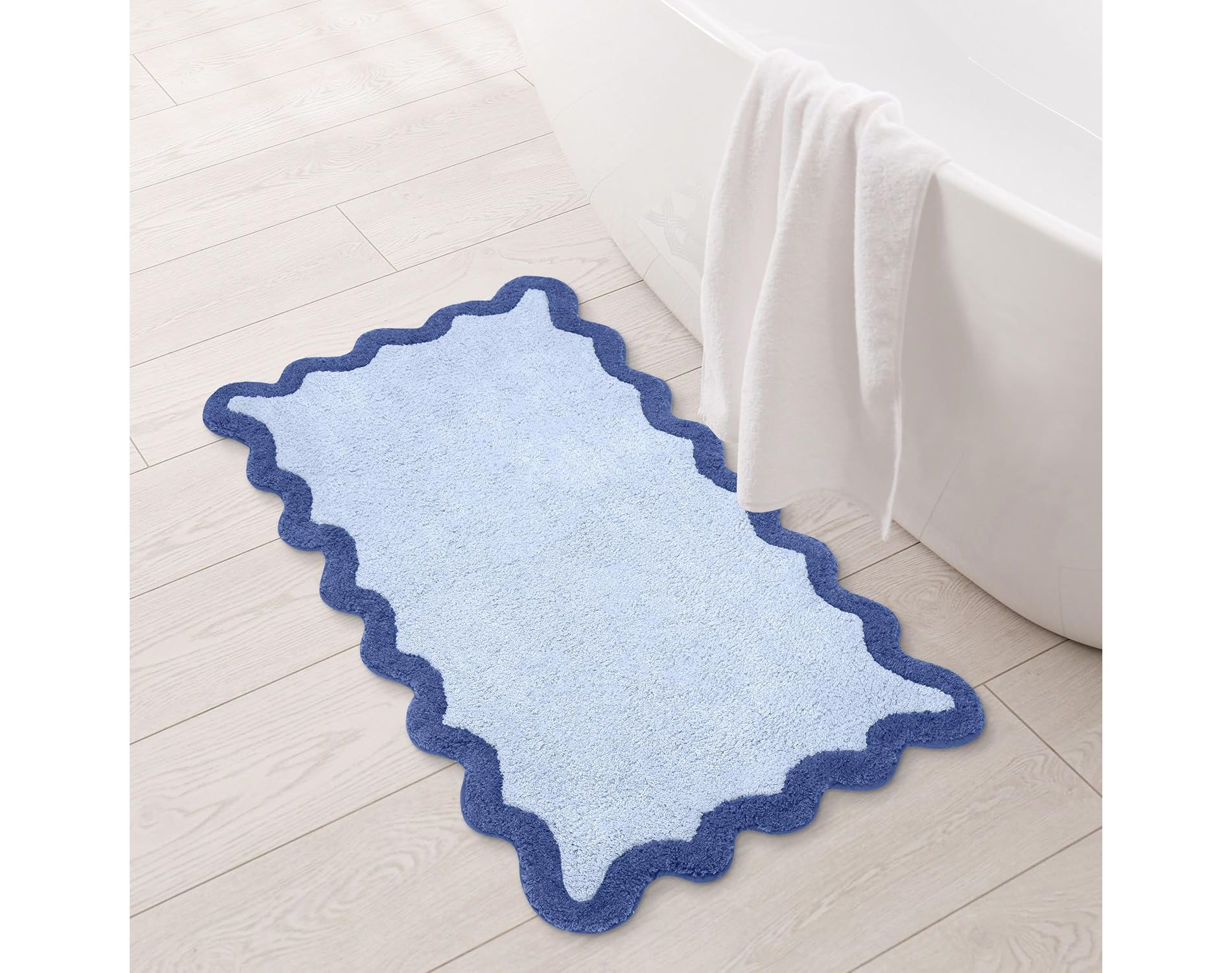 Folkulture Scallop Bathrugs 100% Cotton, 20 x 32 Inch - Blue Bell