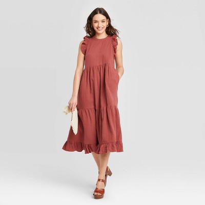 women's burgundy dress